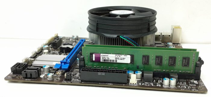 MSI Motherboard With I/O Shield H61M-P31/W8 LGA1155 DDR3 MICRO ATX - Image 5