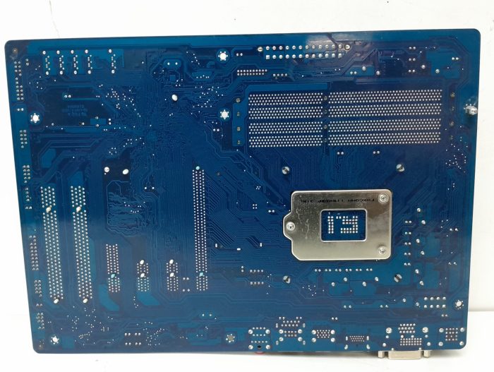Gigabyte Motherboard With I/O Shield GA-Z77-DS3H LGA1155 DDR3 ATX - Image 4