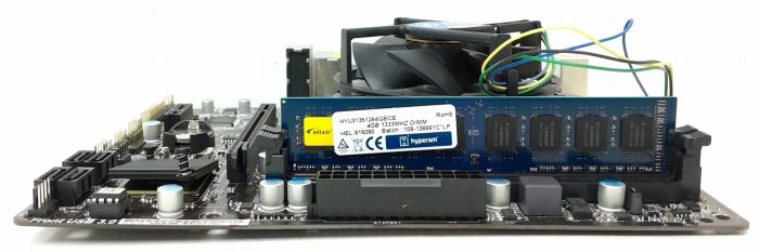 Asrock Motherboard With I/O Shield H61M-DG 3/USB3 LGA1155 DDR3 MICRO ATX - Image 7