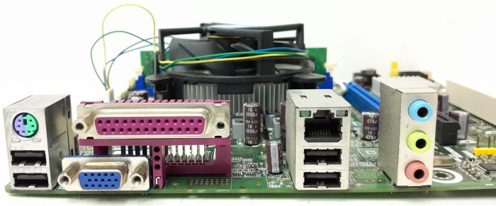 Intel Motherboard With I/O Shield DH61WW LGA1155 DDR3 MICRO ATX - Image 5