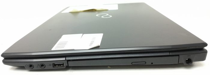 Fujitsu Windows Laptop PC Lifebook A544 - i5-4200M @ 2.50GHz - 4GB RAM - 15.6" - 500GB HDD - Windows 10 Pro - Image 6