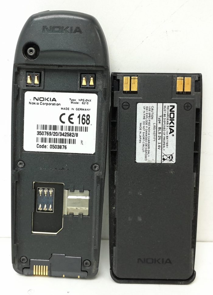 Nokia Vintage Mobile Phone 6210 - Image 4