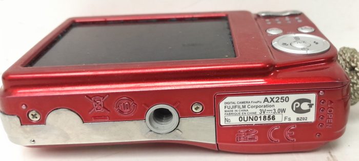 Fujifilm Digital Camera 5X Wide Zoom 14MP FinePix AX250 - Image 3