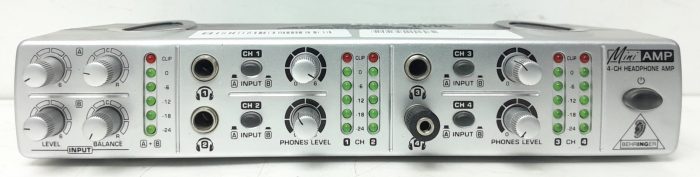 Behringer Mini Amplifier AMP800 - Image 2