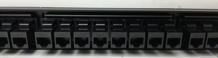 Overpassing Patch Panel 24 Port 1U Rack B07R7N87XR - New In Box - Image 7