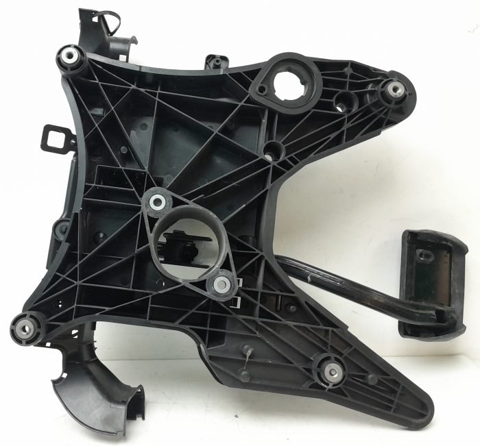 Porsche Cayenne Brake Pedal 7P0723031AL - Image 5