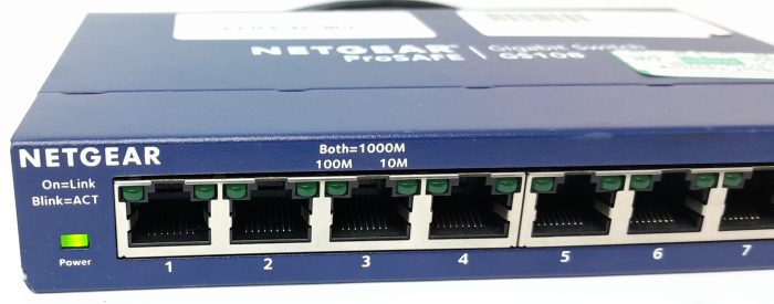 Netgear	Gigabit Switch 8 Port GS108v4 - Image 6