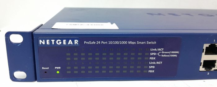 Netgear	Smart Gigabit Switch 24 Port Prosafe GS724T v3 With GMFP083-VSL05 Transciever - Image 7