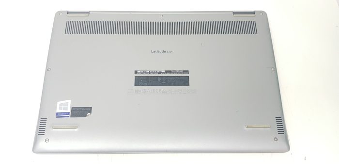Latitude 3301_5