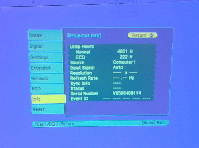 Epson HDMI VGA Projector with 4273 Lamp Hours Used EB-X27 H692B - Image 2