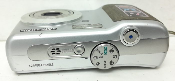 Samsung Digital Camera Samsung SHD Lens 7.2 MP D75 - Image 6