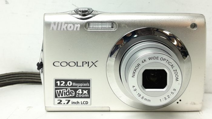 Nikon Digital Camera 4X Wide Optical Zoom 10.0MP CoolPix S3000 - Image 2