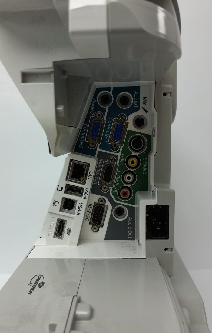 Epson Projector HDMI VGA with 1651 Lamp Hours Used EB-470 H456B - Image 4