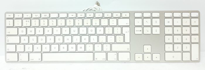 Apple Wired Keyboard A1243 - Joblot x3 - Image 2