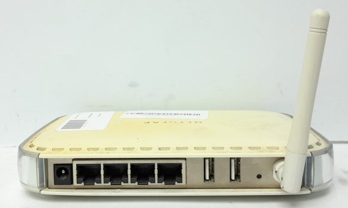 Netgear Wireless Print Server With 4 Port Switch 54Mbps WGPS606 - Image 4