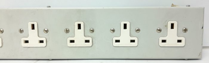 Olson 13A 6 Ports PDU (Power Distribution Unit) 13A 6Ports - Image 7