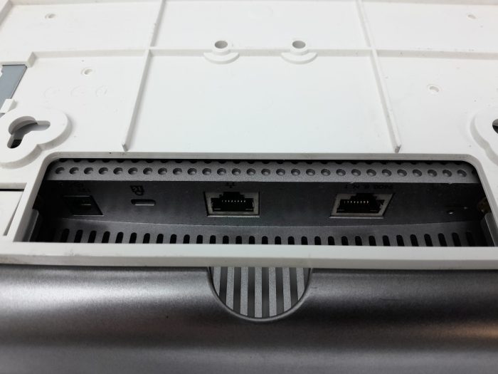 Netgear WNDAP360 ProSafe Wireless-N Access Point NO MOUNTING BRACKET - Image 3