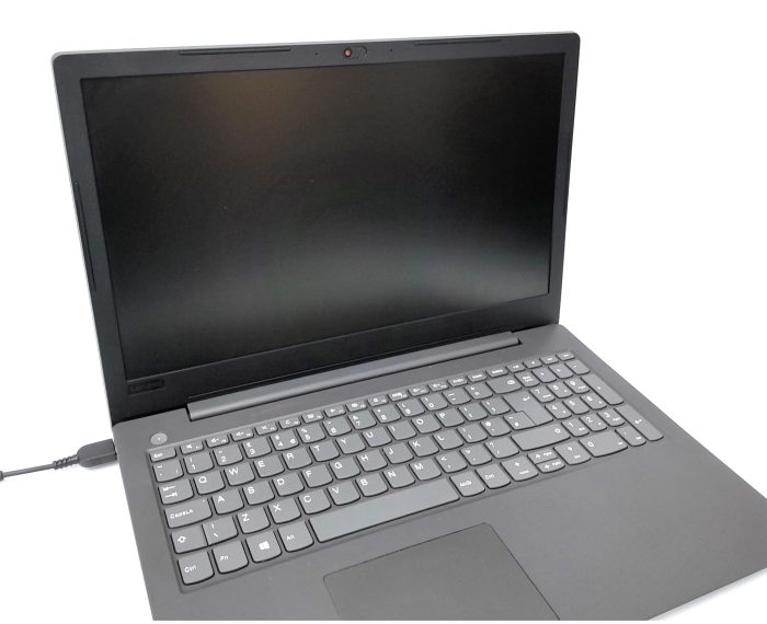 Lenovo_V130-15ikb_3