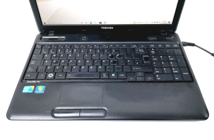 Toshiba_C660-1RZ_2