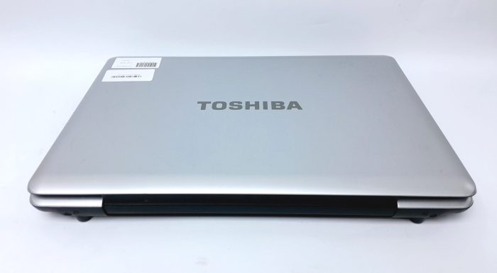 Toshiba_Satellite_L450d_3