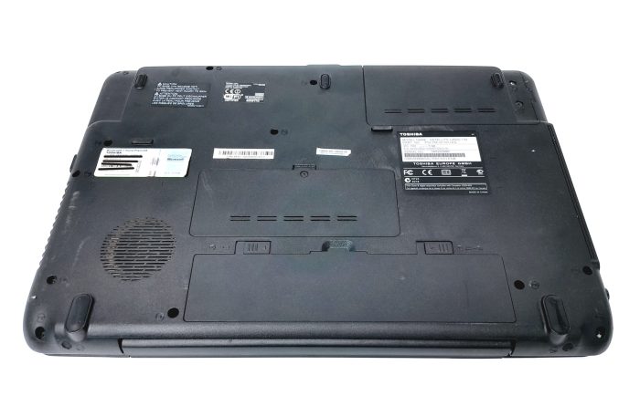Toshiba_Satellite_L450d_8