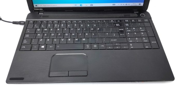 Toshiba_Satellite_Pro_C55-a-1e2_2