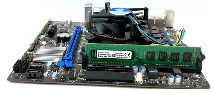 MSI Motherboard Intel i3-2120 With I/O Shield H61M-P31/W8 LGA1155 DDR3 MICRO ATX - Image 5
