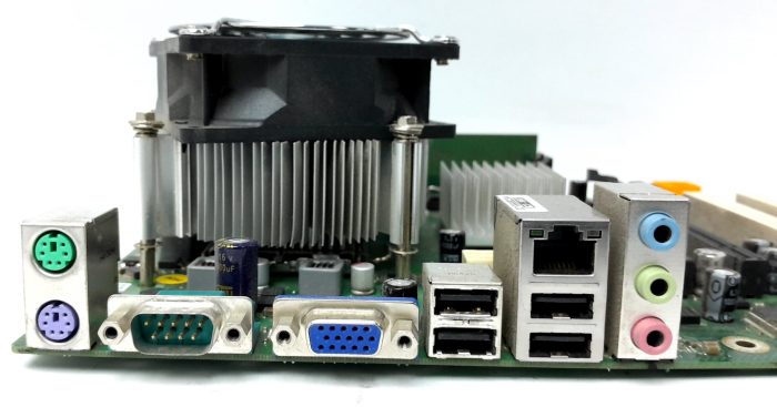 Fujitsu Motherboard Intel Pentium E5800 With I/O Shield D3041-A11 GS 3 LGA775 DDR3 MICRO ATX - Image 6