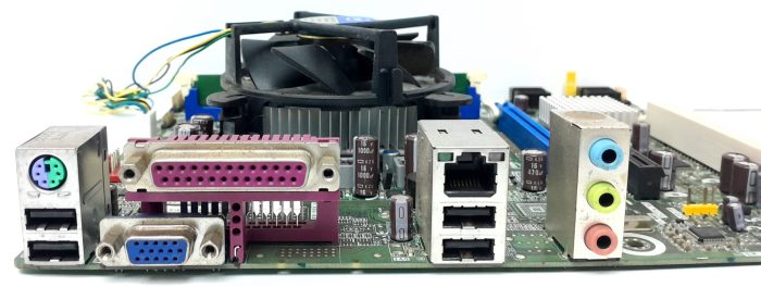 Intel Motherboard Intel i3-3225 With I/O Shield DH61WV LGA1155 DDR3 MICRO ATX - Image 5