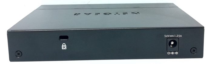 Netgear 5-Ports Gigabit Ethernet Umanaged Switch GS305P With PoE - Image 4