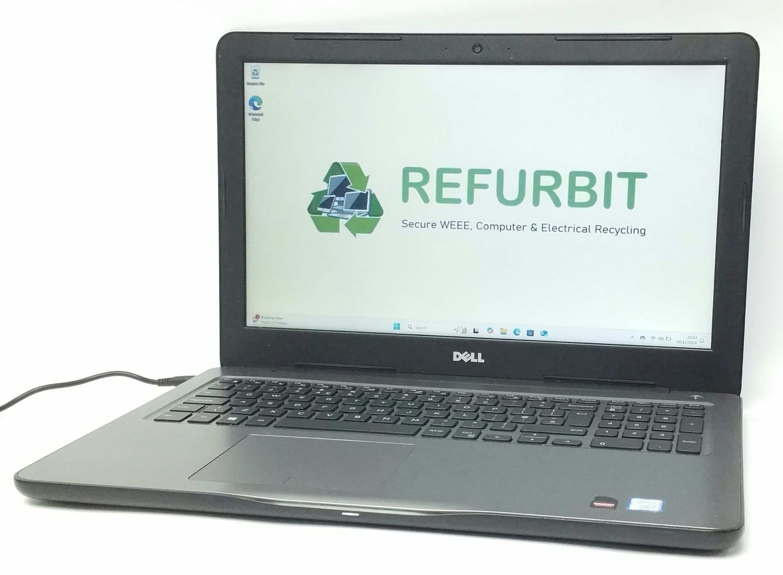 Dell_Inspiron_5567_1.jpg Dell_Inspiron_5567_1