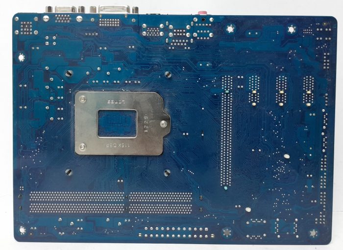Gigabyte Motherboard Intel i5-3330 With I/O Shield GA-H61MA-D3V LGA1155 DDR3 MICRO ATX - Image 4
