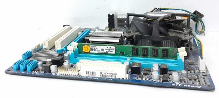 Gigabyte Motherboard Intel Pentium E5700 With I/O Shield GA-G41MT-D3 LGA775 DDR3 MICRO ATX - Image 7