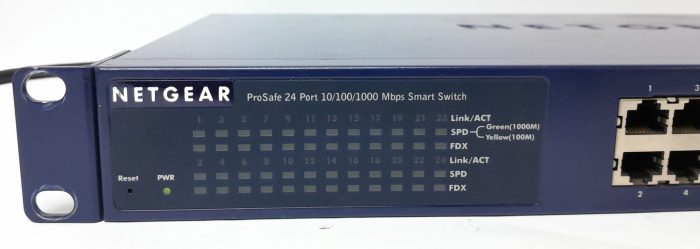 Netgear 24 Port 10/100/1000 Mbps Smart Switch ProSafe GS724T v2 - Image 5