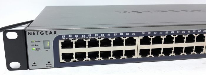 Netgear 48 Port Gigabit Stackable Smart Switch With 4 SFP Uplinks ProSafe GS752TS - Image 6