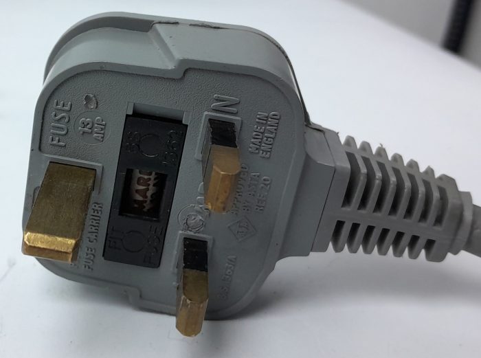 Olson PDU (Power Distribution Unit) 13A 10 Ports - Image 4