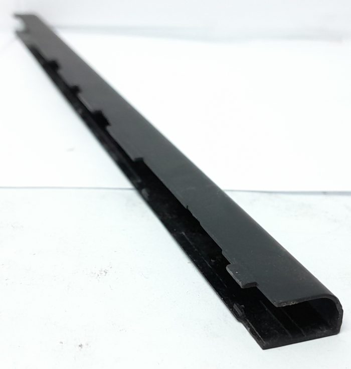 Dell XPS 15 7590 Laptop Hinge Cover - Image 4