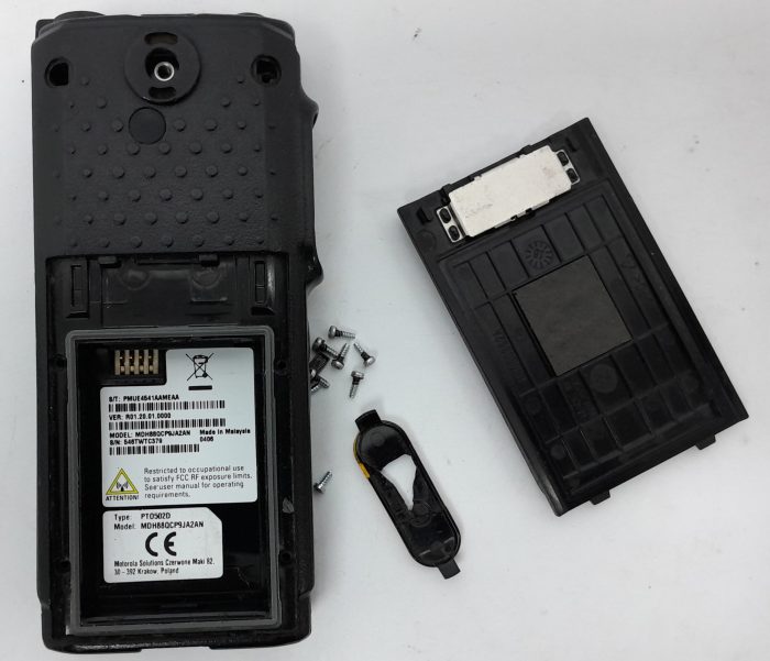 Motorola Two Way Radio Walkie Talkie SL1600 - Image 4