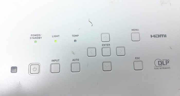 Casio HDMI VGA Projector with 6592 Lamp Hours Used XJ-M130 - Image 7