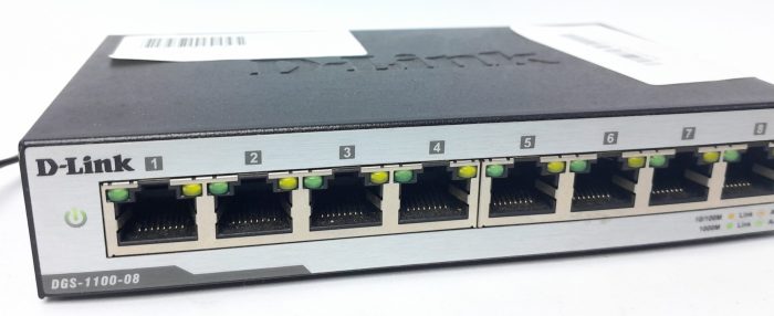 D-Link Gigabit Network Switch DGS-1100-08 - Image 6