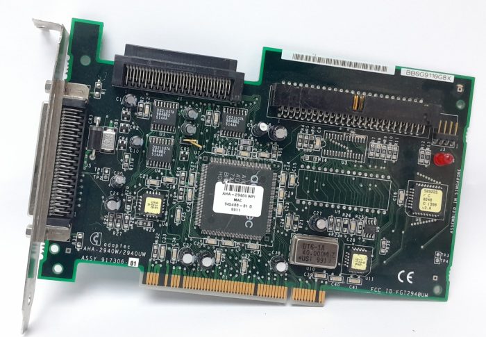 Adaptec SCSI PCI Controller Card AHA-2940W/2940UW - Image 2