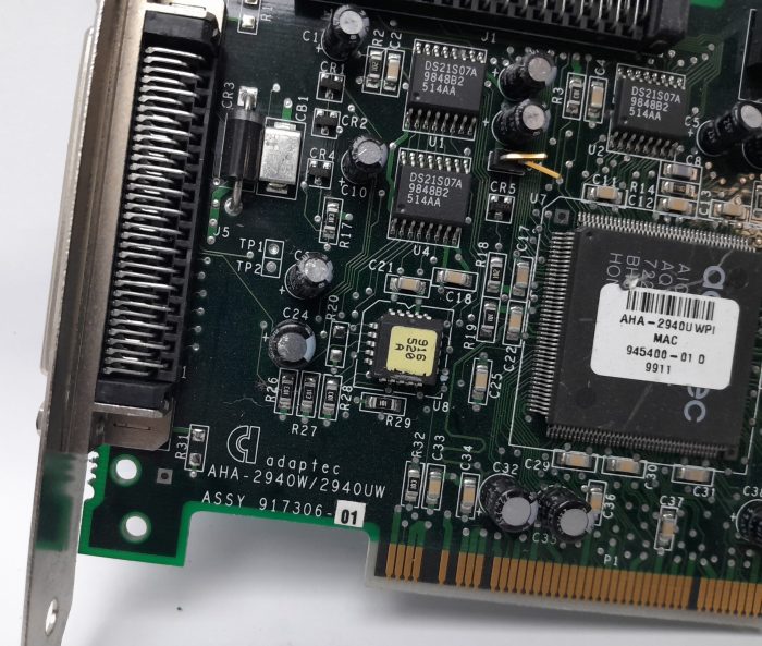 Adaptec SCSI PCI Controller Card AHA-2940W/2940UW - Image 3