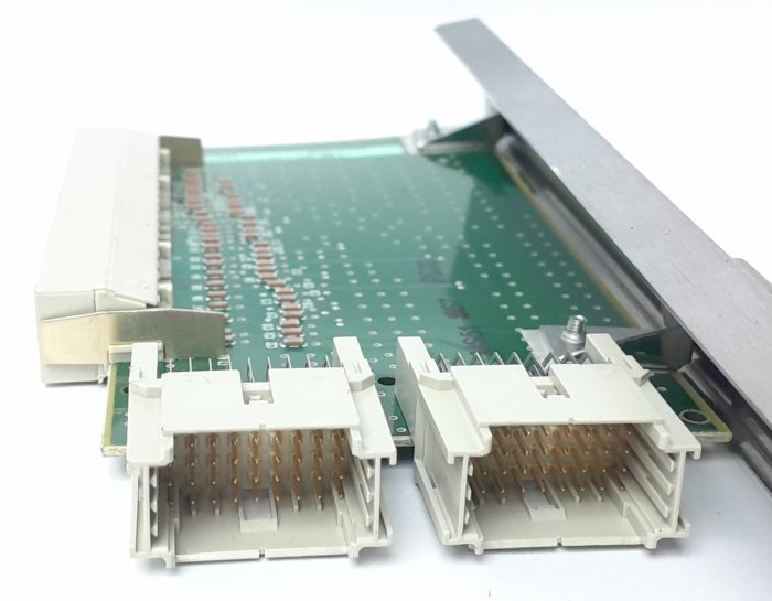 Siemens Internal Patch Panel Circuit Card A30807-X6631-X-2-7411 - Image 6