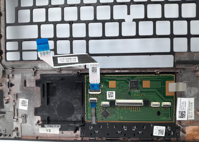 Dell Latitude E7470 Laptop Top Case with Touch Pad - Image 5
