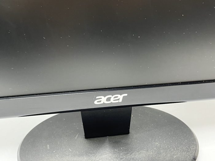 Acer_P246h_2