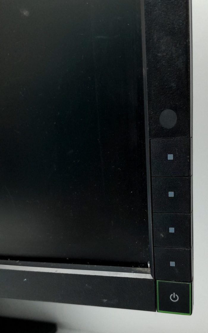 Dell_G2410t_3