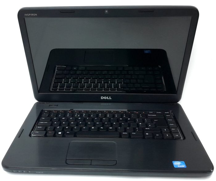 Dell_Inspiron_15-3520_2