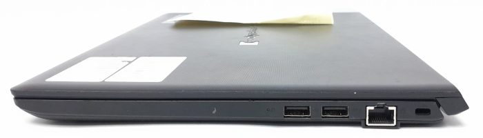 Dynabook_Portege_A30-E-1JC_4