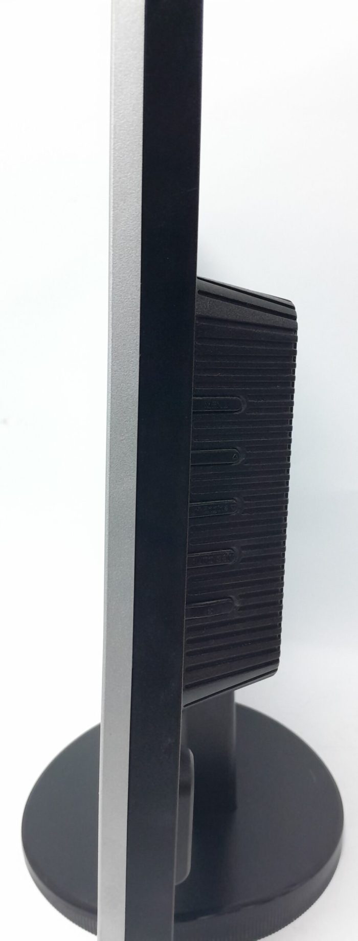 Lg_Flatron_L1752s-sf_4
