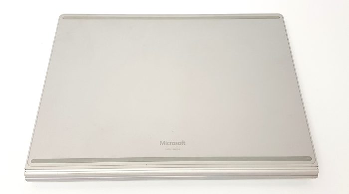 Microsoft_Surface_Book_2_8